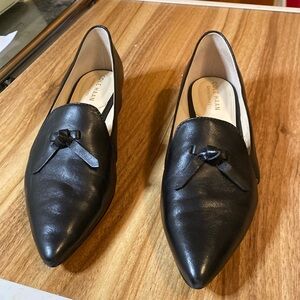 Like new black loafers. Cole Haan.
